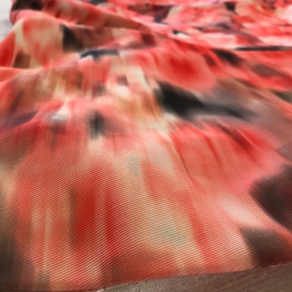 Top - Picture 2 of 6